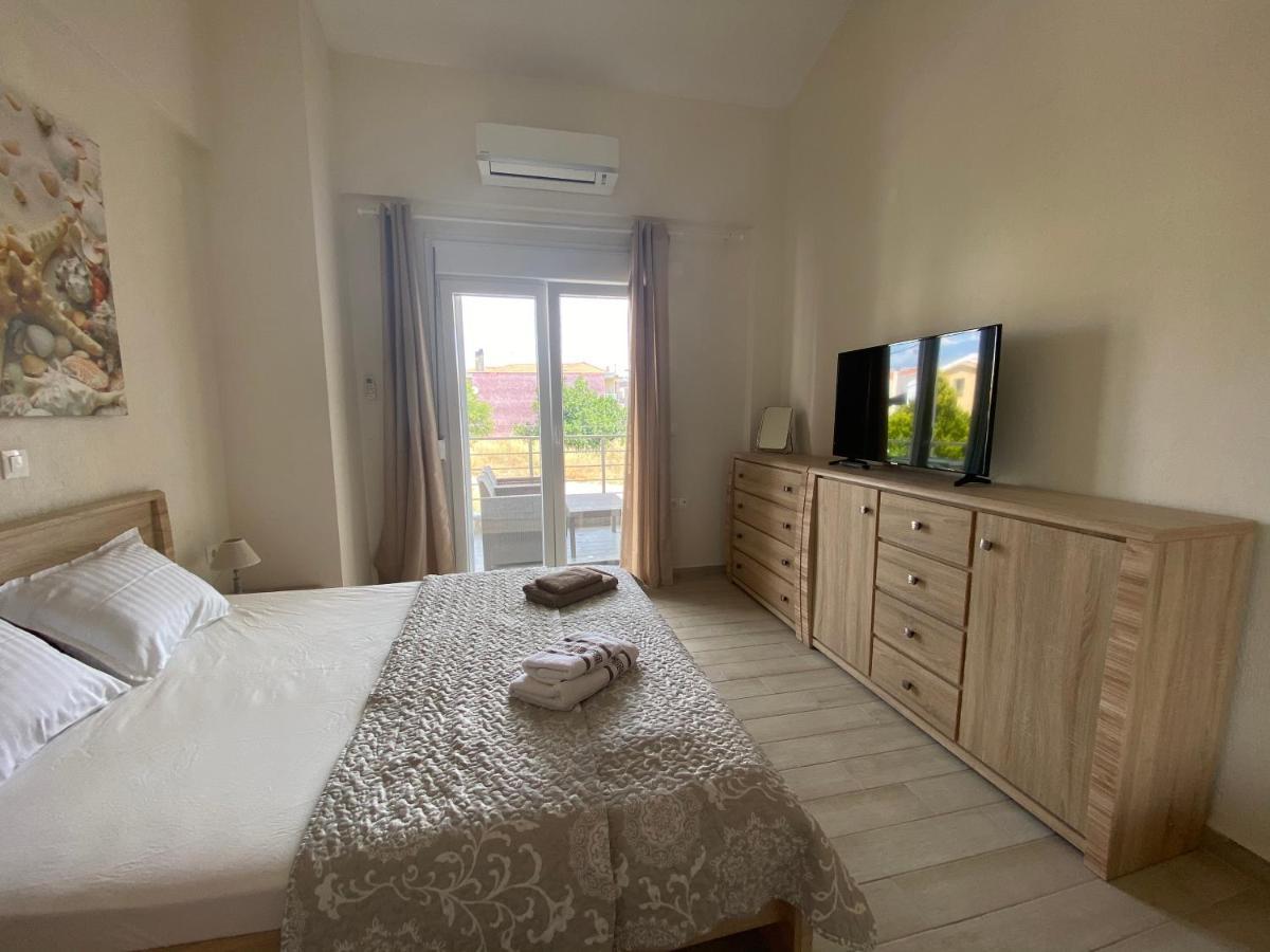 Villa Emerald Luxury Living Nikiti  Eksteriør billede