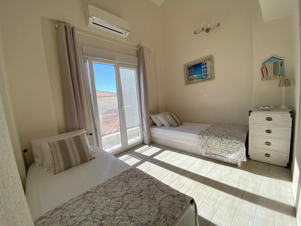 Villa Emerald Luxury Living Nikiti  Eksteriør billede