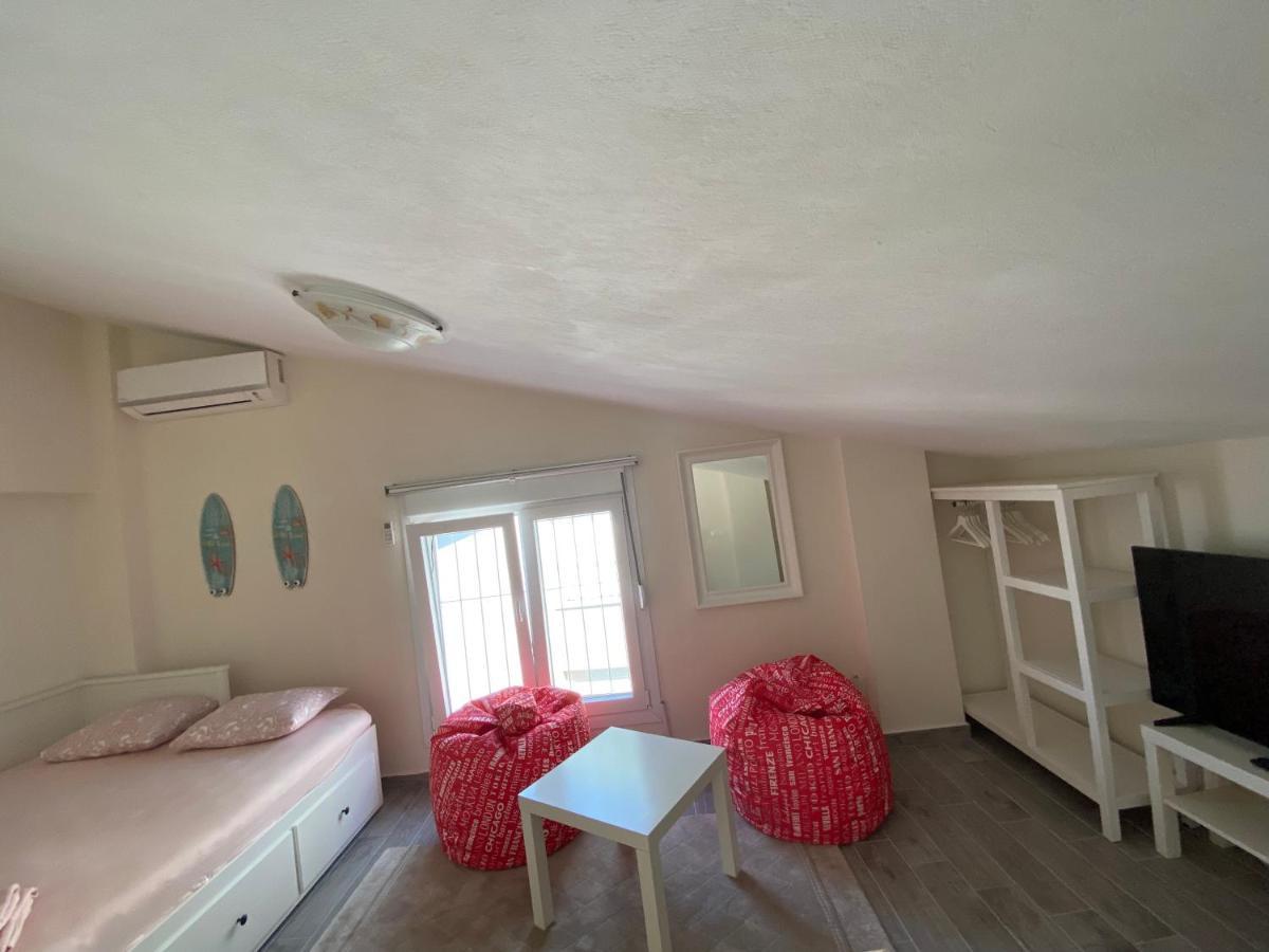 Villa Emerald Luxury Living Nikiti  Eksteriør billede